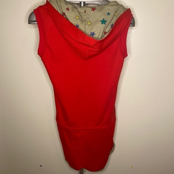 Licorice Sleeveless Athletic Red Hooded‎ Romper 70’s Look Size Medium - Picture 2 of 8